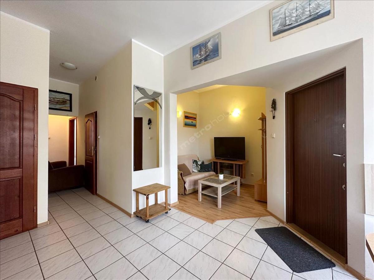 Glos Mew Apartment โควอบเซก ภายนอก รูปภาพ